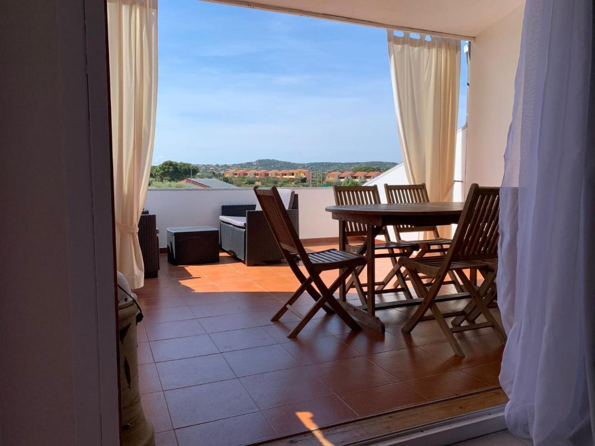 Apartament Residenze Coda Cavallo San Teodoro  Zewnętrze zdjęcie